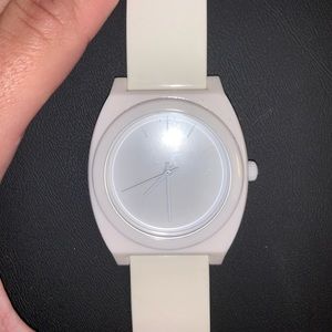 Nixon White Watch